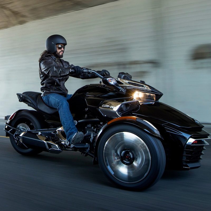 Первые официальные фото Can-Am Spyder F3